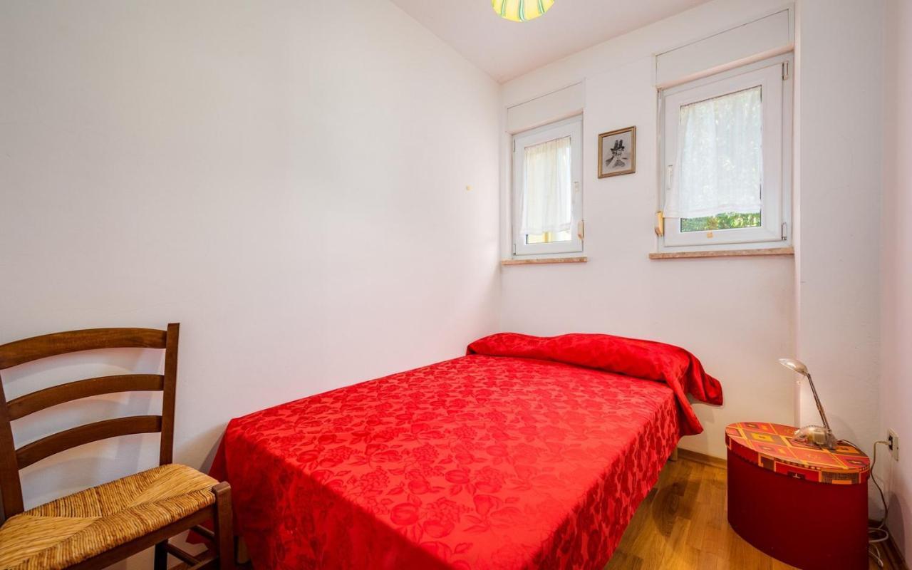 Valessia House With Apartment Umag Exterior photo